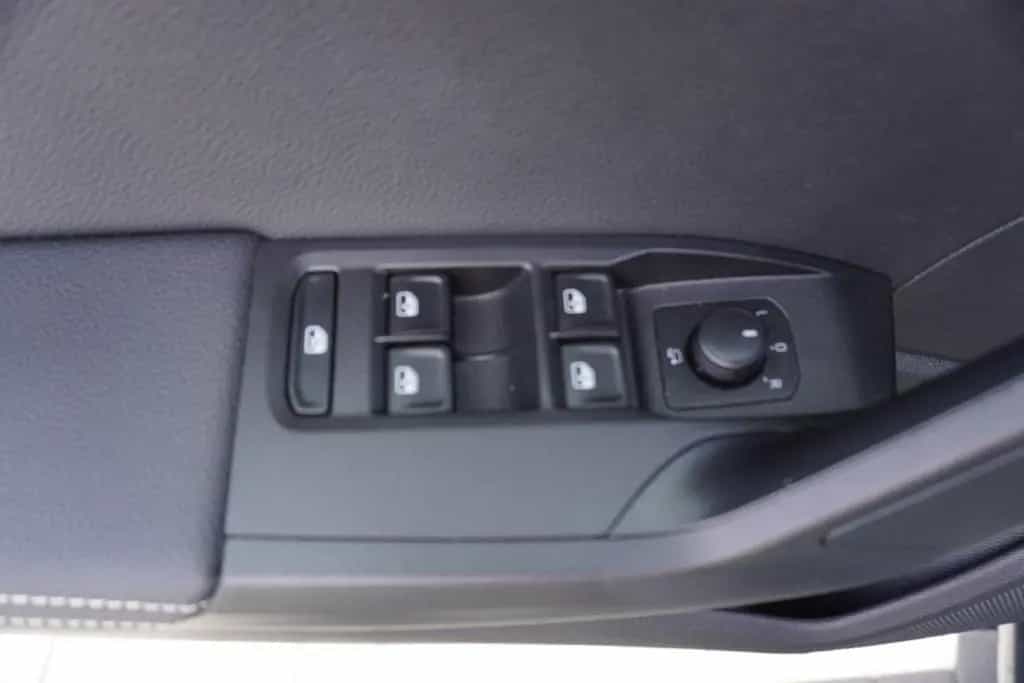 Seat Ibiza 1.0 TSI Xcellence LED Navi FullLink Kamera 08/2020-photo-12