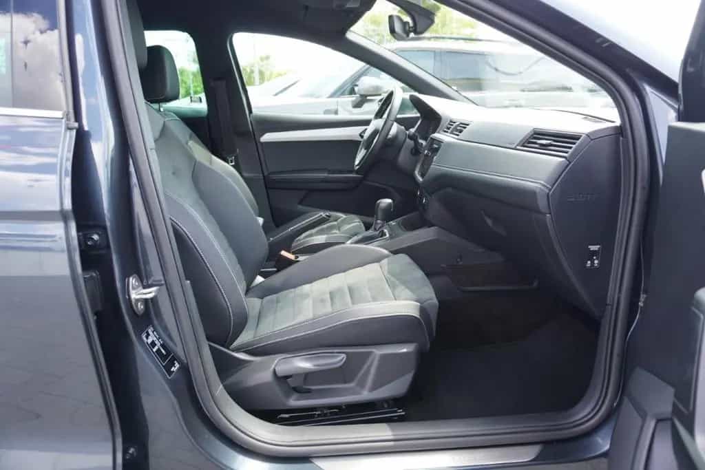 Seat Ibiza 1.0 TSI Xcellence LED Navi FullLink Kamera 08/2020-photo-7