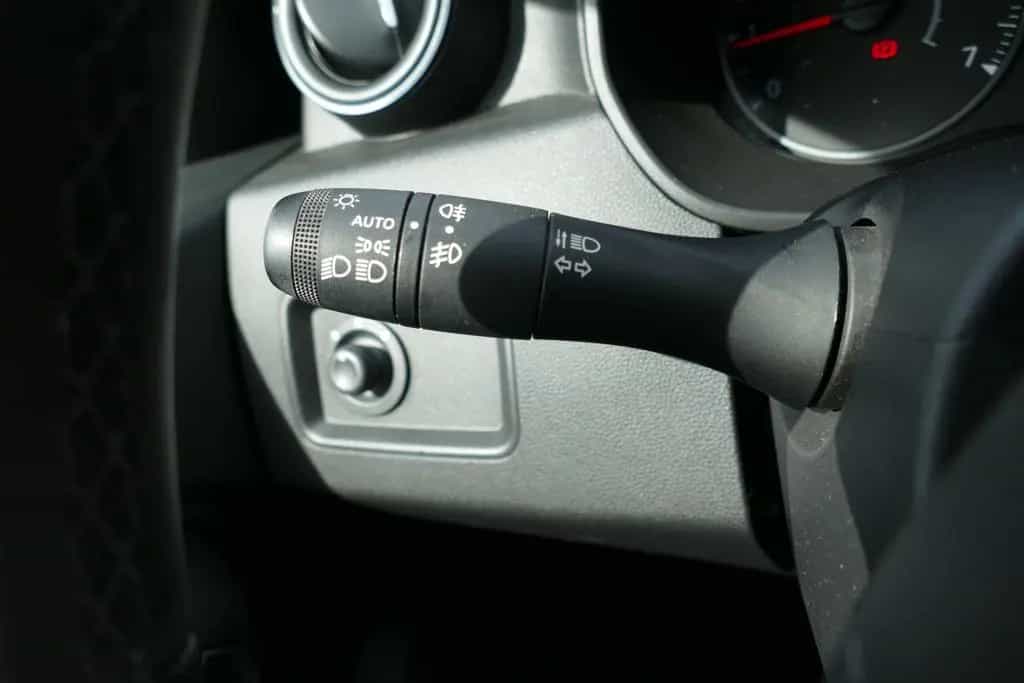 Dacia Duster II 1.3 TCe 130 Prestige Navi Kamera AHK A 08/2019-photo-13