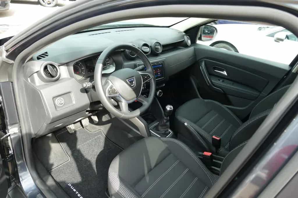 Dacia Duster II 1.3 TCe 130 Prestige Navi Kamera AHK A 08/2019-photo-7