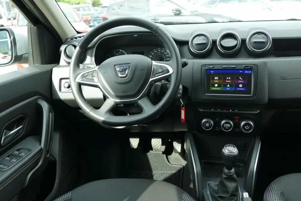 Dacia Duster II 1.3 TCe 130 Prestige Navi Kamera AHK A 08/2019-photo-8