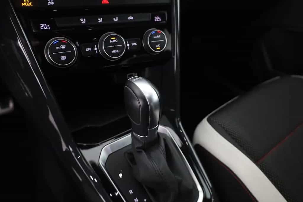 Volkswagen T-Roc 1.5 TSI DSG Sport LED Virtual Cockpit Navi 07/2018-photo-13