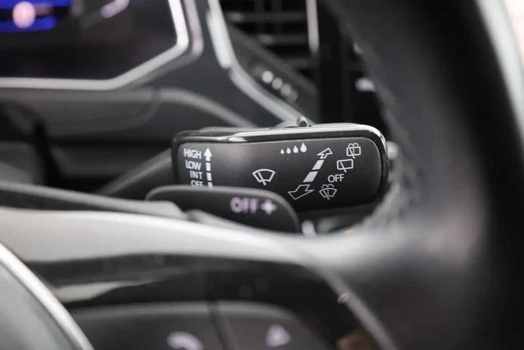 Volkswagen T-Roc 1.5 TSI DSG Sport LED Virtual Cockpit Navi 07/2018-photo-19