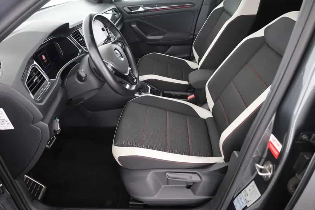 Volkswagen T-Roc 1.5 TSI DSG Sport LED Virtual Cockpit Navi 07/2018-photo-22