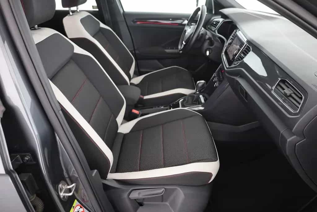 Volkswagen T-Roc 1.5 TSI DSG Sport LED Virtual Cockpit Navi 07/2018-photo-23