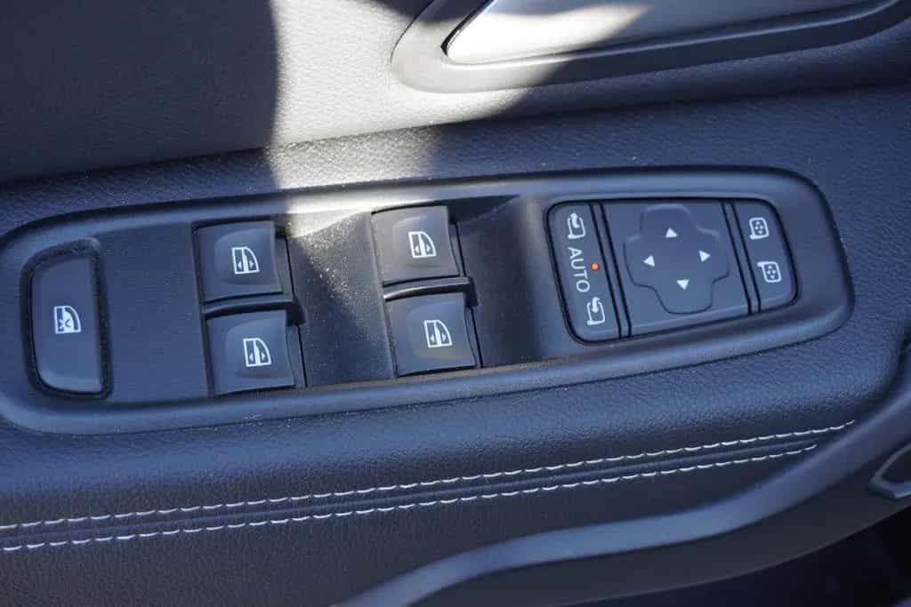 Dacia Duster II 1.3 TCE Journey LED Navi Kamera AHK 04/2023-photo-20