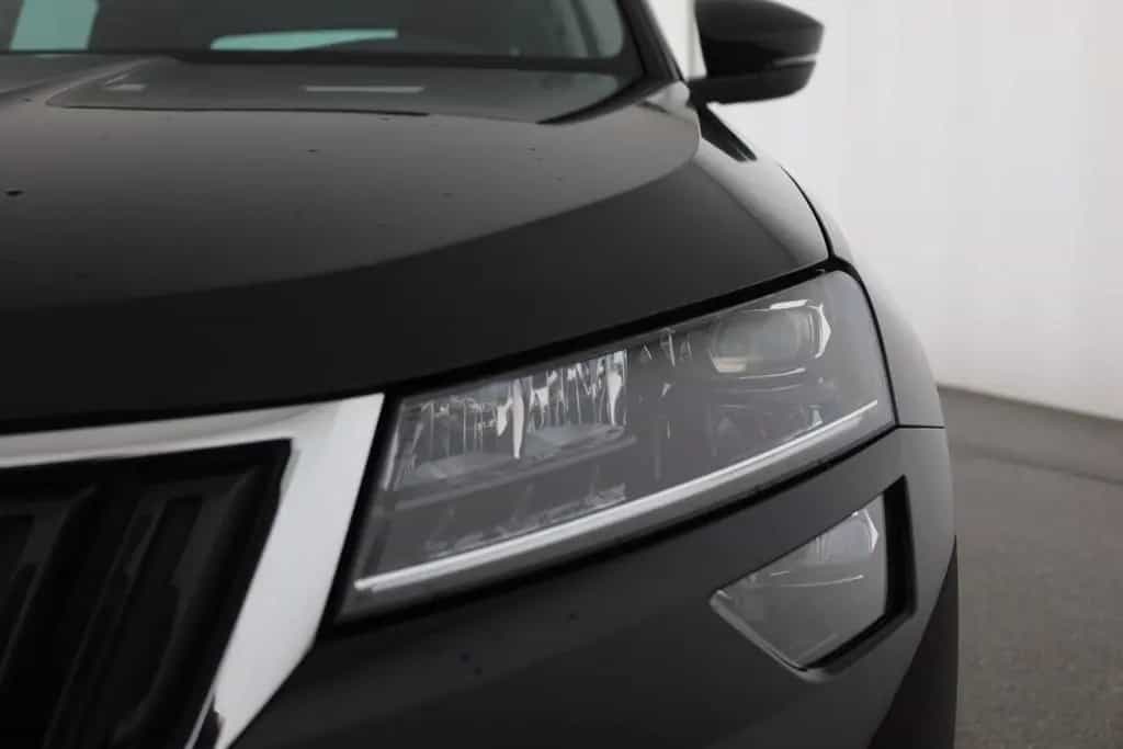 Skoda Karoq 1.5 TSI DSG Clever LED Navi Panorama AHK 04/2021-photo-31