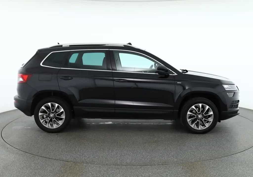 Skoda Karoq 1.5 TSI DSG Clever LED Navi Panorama AHK 04/2021-photo-5