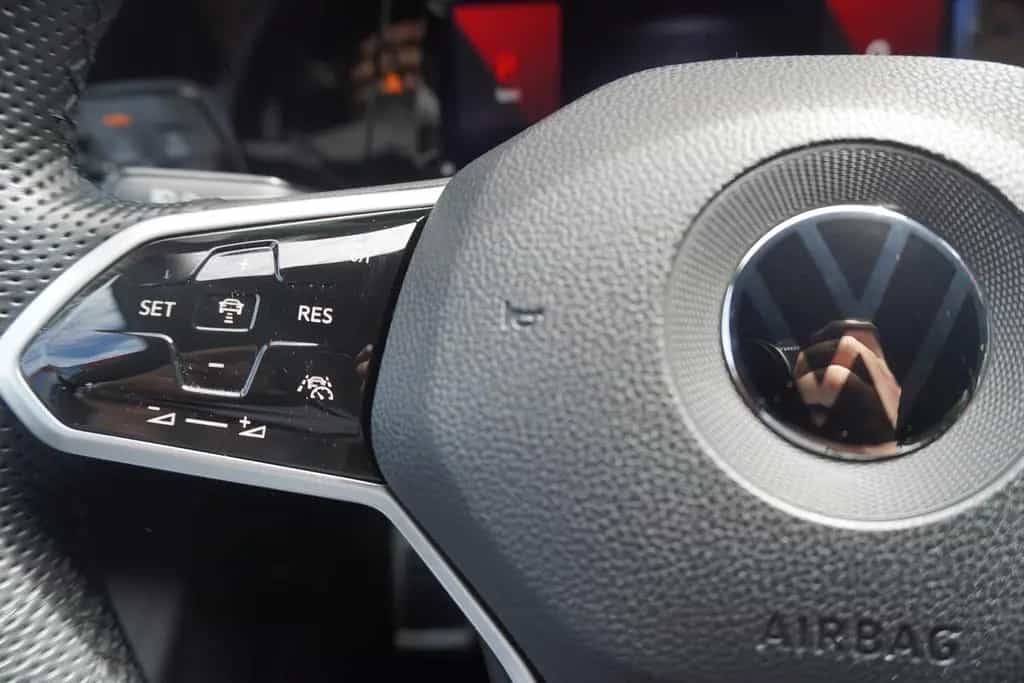 Volkswagen Golf VIII 2.0 GTI DSG LED Navi AHK App Connect 10/2020-photo-13