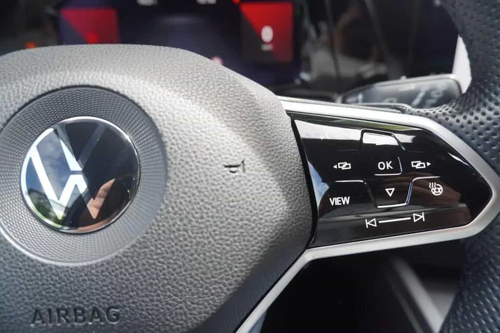 Volkswagen Golf VIII 2.0 GTI DSG LED Navi AHK App Connect 10/2020-photo-14