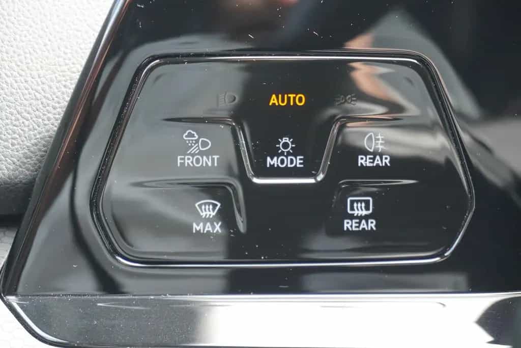 Volkswagen Golf VIII 2.0 GTI DSG LED Navi AHK App Connect 10/2020-photo-18