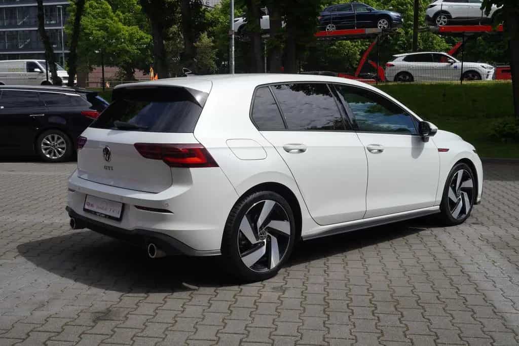 Volkswagen Golf VIII 2.0 GTI DSG LED Navi AHK App Connect 10/2020-photo-5