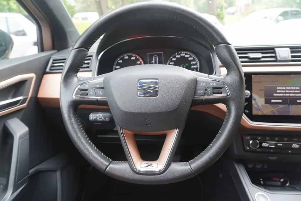 Seat Ibiza 1.0 TSI Xcellence LED Kamera Navi FullLink 11/2018-photo-12