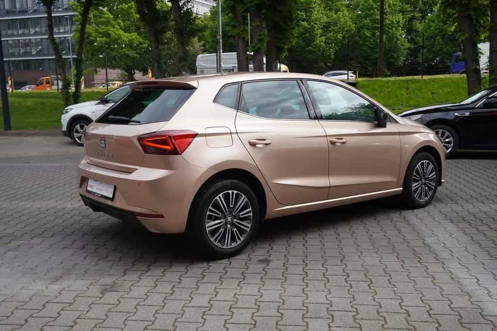 Seat Ibiza 1.0 TSI Xcellence LED Kamera Navi FullLink 11/2018-photo-5