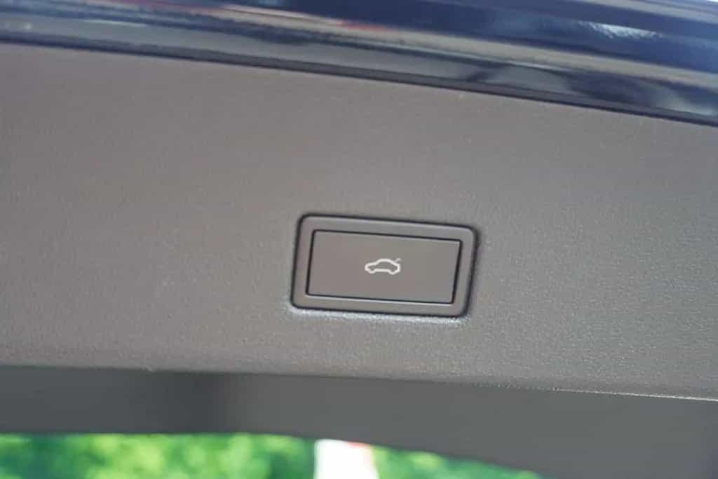 Volkswagen T-Roc 1.5 16V TSI R-Line LED ACC Kamera Navi 02/2022-photo-27