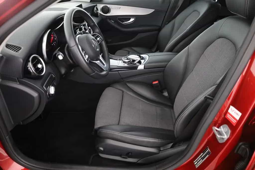 Mercedes-Benz C 300 C300 T Avantgarde LED Navi Kamera Tempomat AHK 08/2018-photo-22