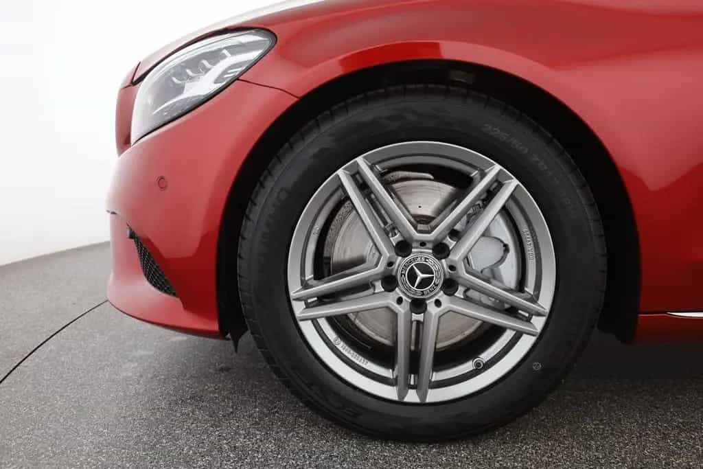 Mercedes-Benz C 300 C300 T Avantgarde LED Navi Kamera Tempomat AHK 08/2018-photo-33