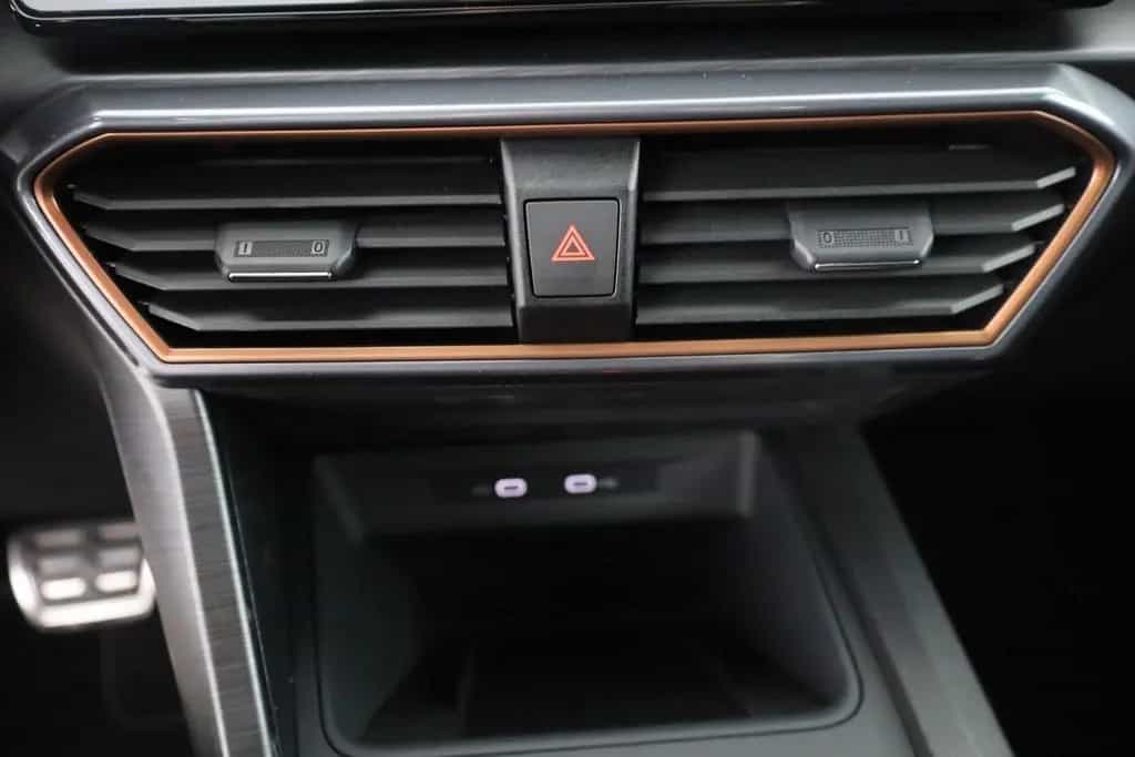 Cupra Leon ST 2.0 TSI DSG VZ LED Navi Virtual Cockpit 09/2023-photo-11
