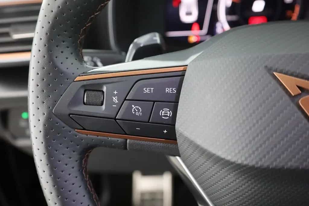 Cupra Leon ST 2.0 TSI DSG VZ LED Navi Virtual Cockpit 09/2023-photo-14