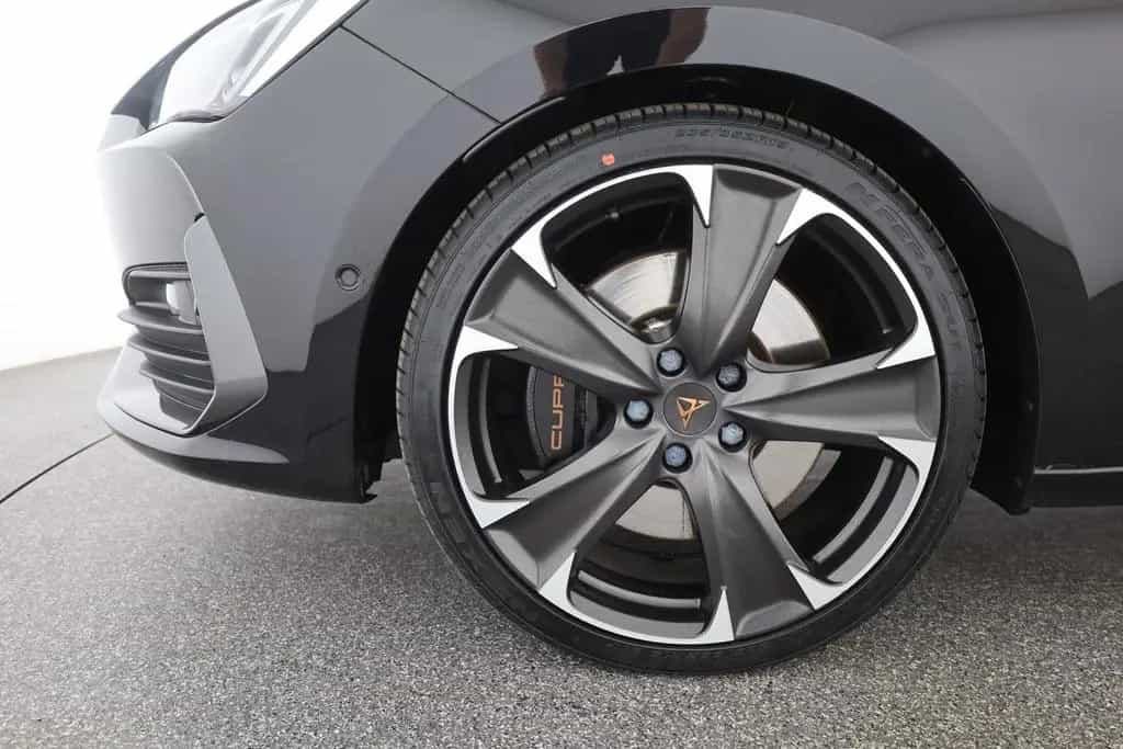 Cupra Leon ST 2.0 TSI DSG VZ LED Navi Virtual Cockpit 09/2023-photo-28