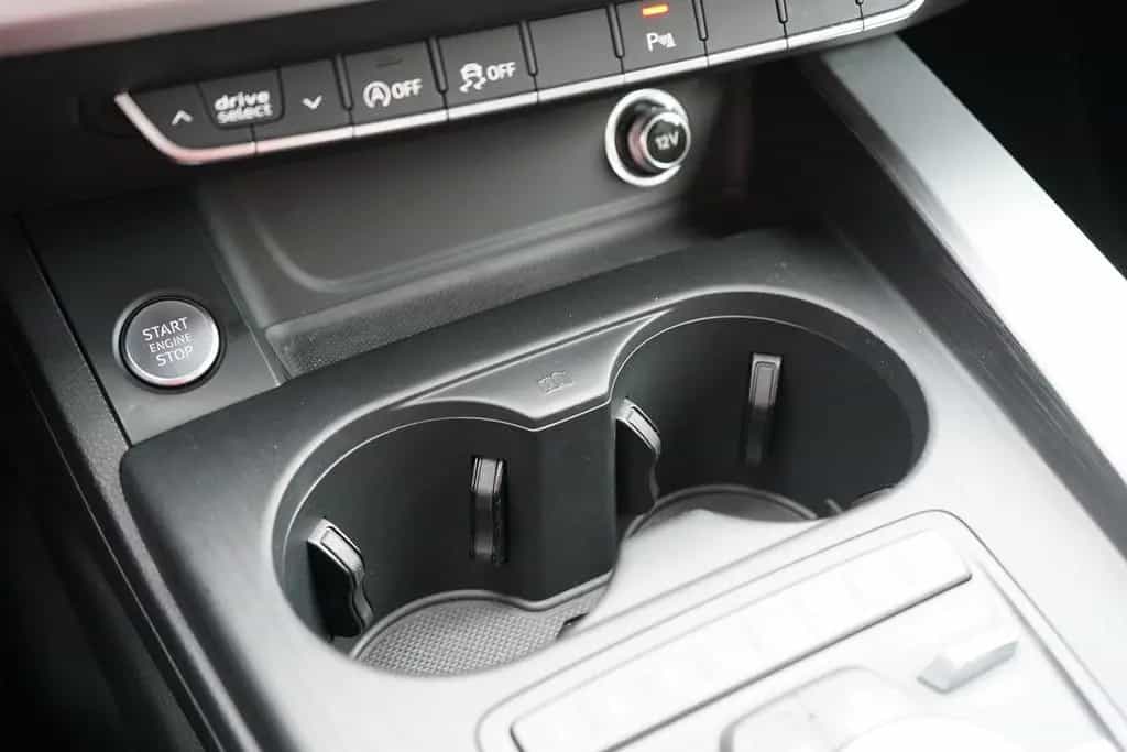 Audi A4 Avant 40 2.0 TFSI S line LED Navi 07/2019-photo-16