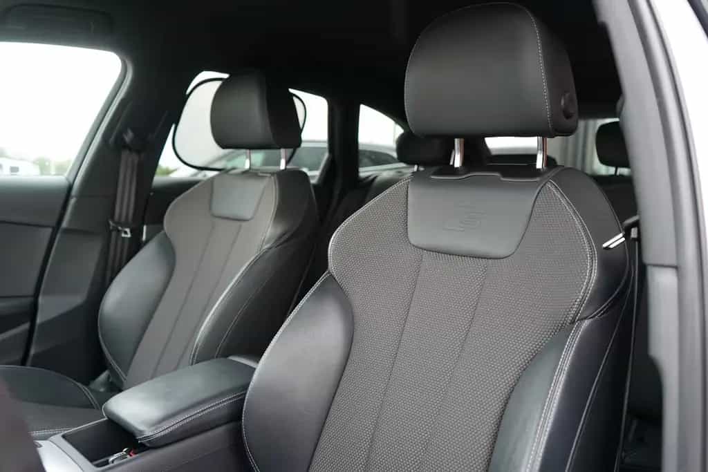 Audi A4 Avant 40 2.0 TFSI S line LED Navi 07/2019-photo-9