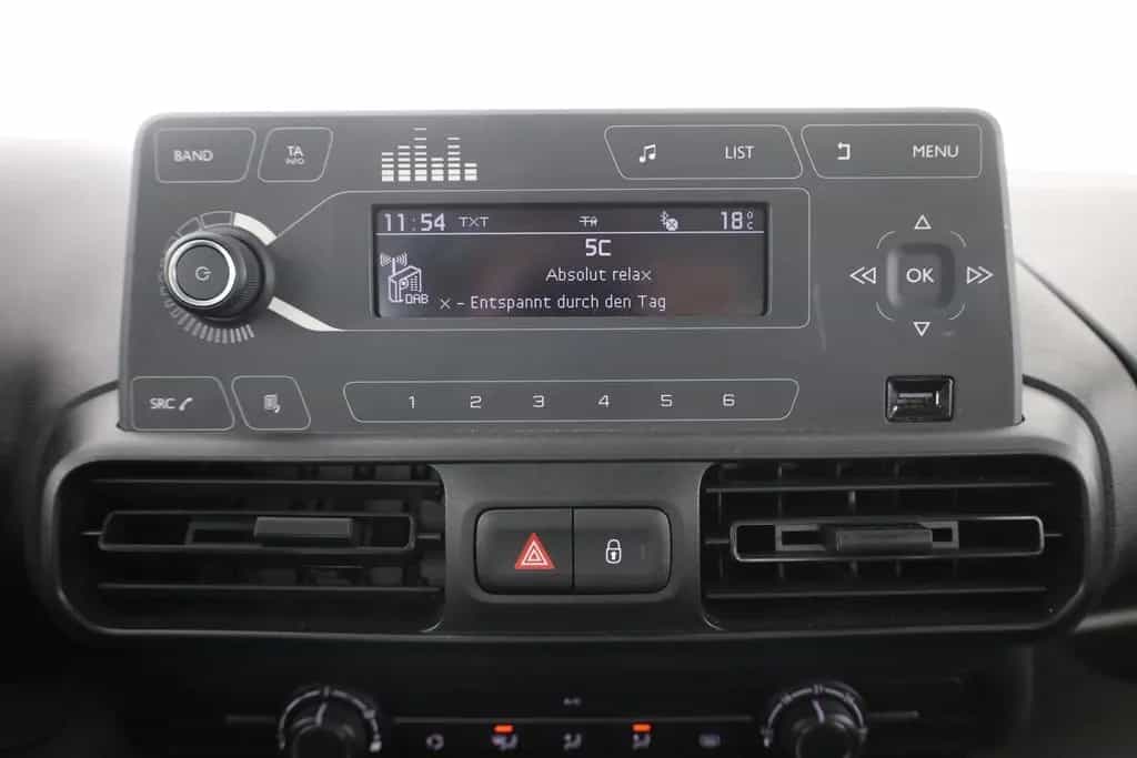 Citroën Berlingo 1.2 e-THP Live Pack M DAB Klima Limiter 06/2023-photo-10