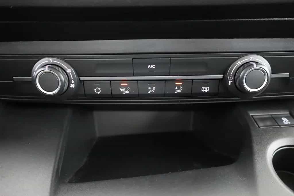 Citroën Berlingo 1.2 e-THP Live Pack M DAB Klima Limiter 06/2023-photo-11