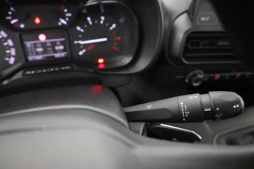 Citroën Berlingo 1.2 e-THP Live Pack M DAB Klima Limiter 06/2023-photo-16