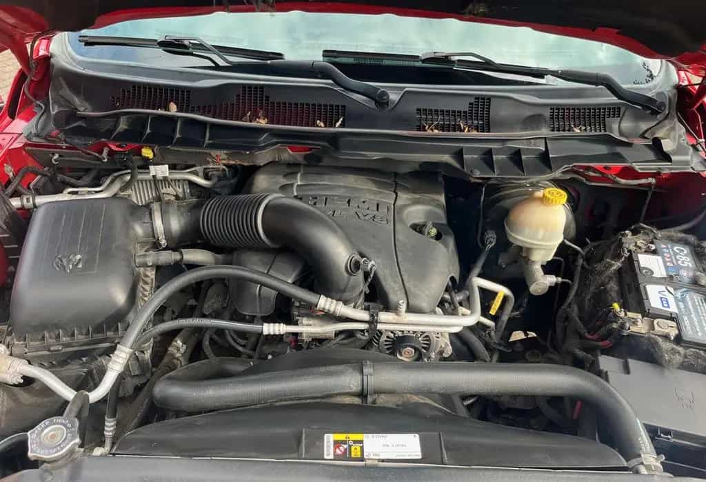 Dodge RAM 1500 Laramie 5.7 HEMI LPG/BRC | 6-Sitz 06/2015-photo-4