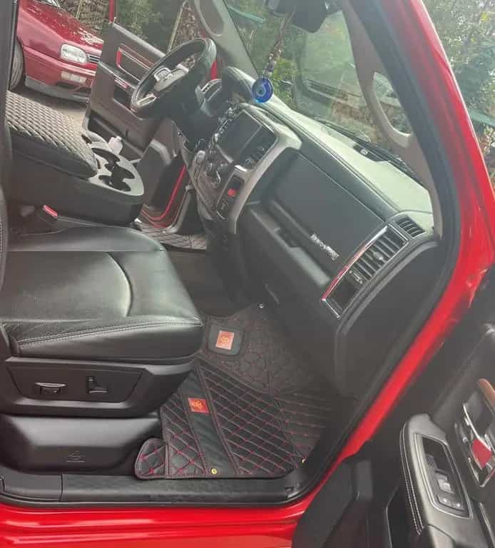 Dodge RAM 1500 Laramie 5.7 HEMI LPG/BRC | 6-Sitz 06/2015-photo-7