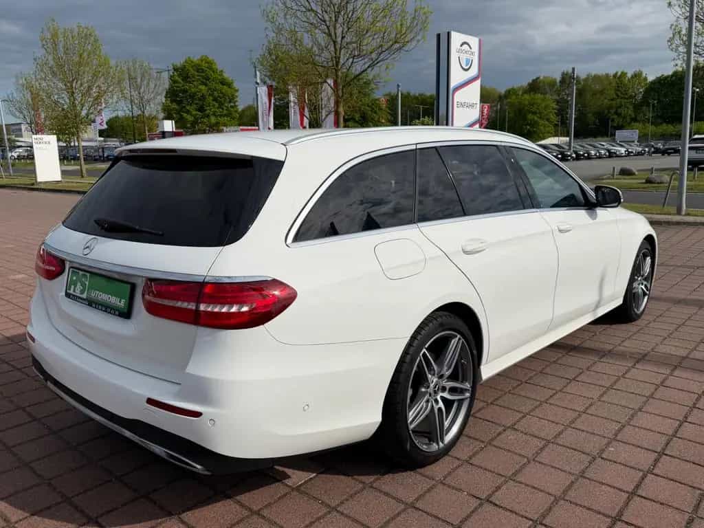 Mercedes-Benz E 300 E T-Modell E 300 d AMG Line 10/2018-photo-7