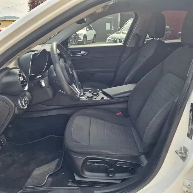 Alfa Romeo Giulia 2.2 Turbodiesel 150 CV AT8 SOL 08/2018-photo-8