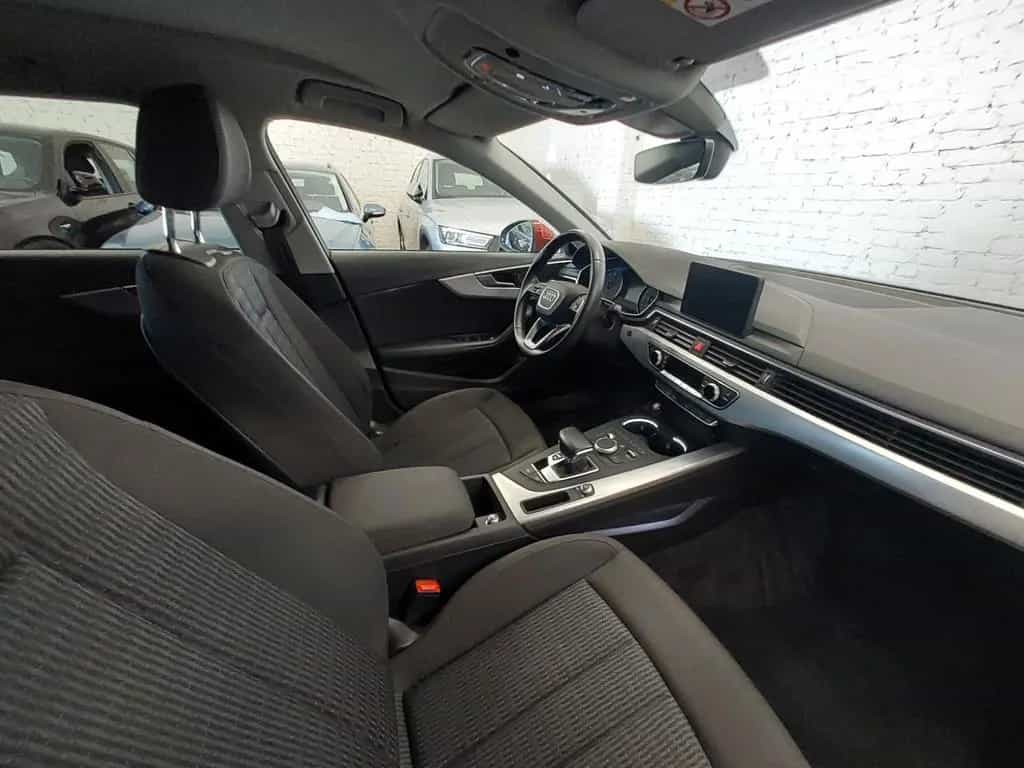 Audi A4 Avant 35 TFSI design 66oookm AHZV DAB Kamera 01/2019-photo-19