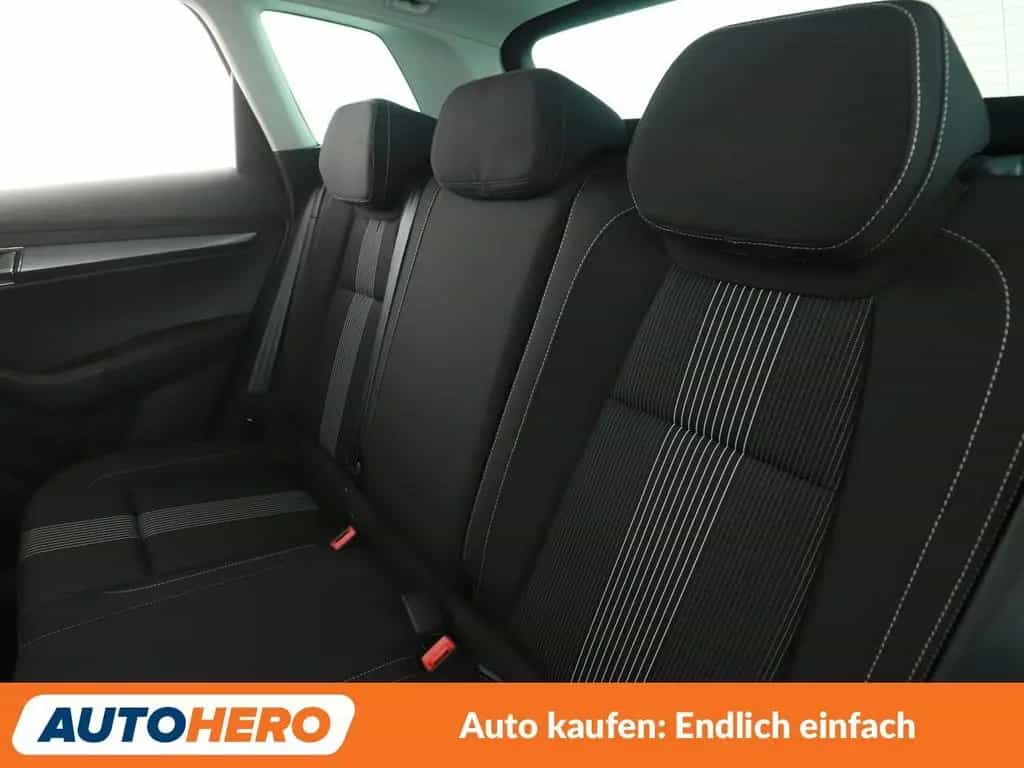Skoda Karoq 1.5 TSI ACT Style Aut.*NAVI*CAM*SHZ* 06/2018-photo-13