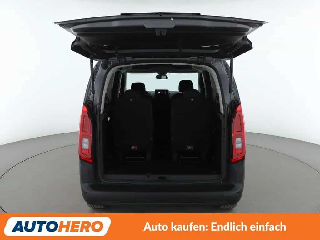 Citroën Berlingo 1.2 PureTech Shine XL Aut.*NAVI*CAM* 06/2023-photo-16