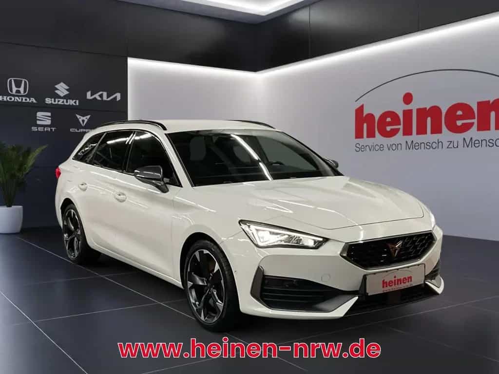 Cupra Leon SP 2.0 TSI DSG NAVI ACC LHZ SHZ KESSY LED 12/2022-photo-1