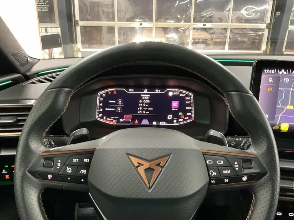 Cupra Leon SP 2.0 TSI DSG NAVI ACC LHZ SHZ KESSY LED 12/2022-photo-12