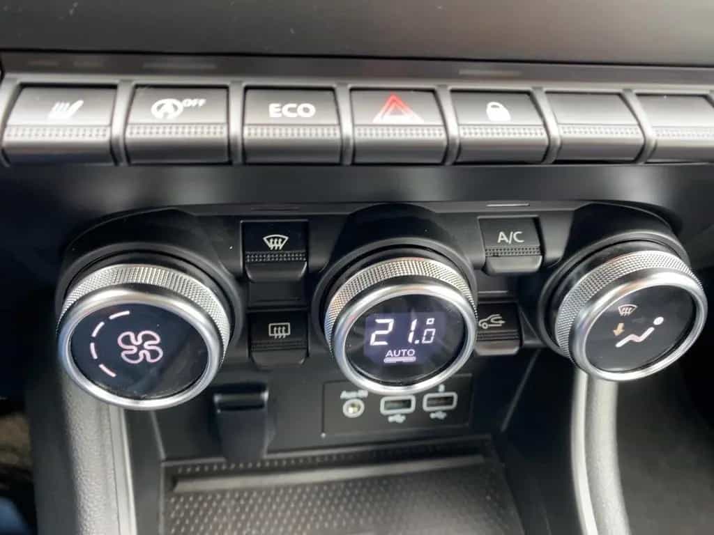 Renault Captur II 1.3 TCe 140 GPF Intens CAM*LED*NAVI*LM 09/2021-photo-12