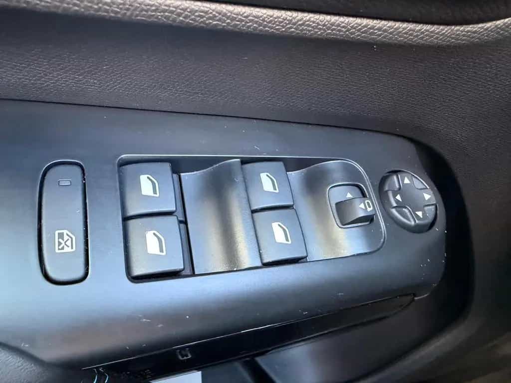 Citroën C5 Aircross 1.2 12V e-THP / PureTech 11/2023-photo-12