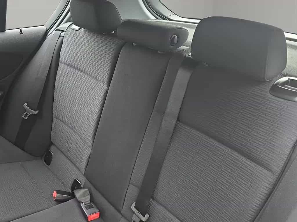 BMW 118 i 1 Limousine PDC+SHZ+TEMPOMAT+KLIMA 06/2011-photo-11
