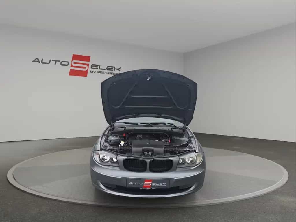 BMW 118 i 1 Limousine PDC+SHZ+TEMPOMAT+KLIMA 06/2011-photo-18