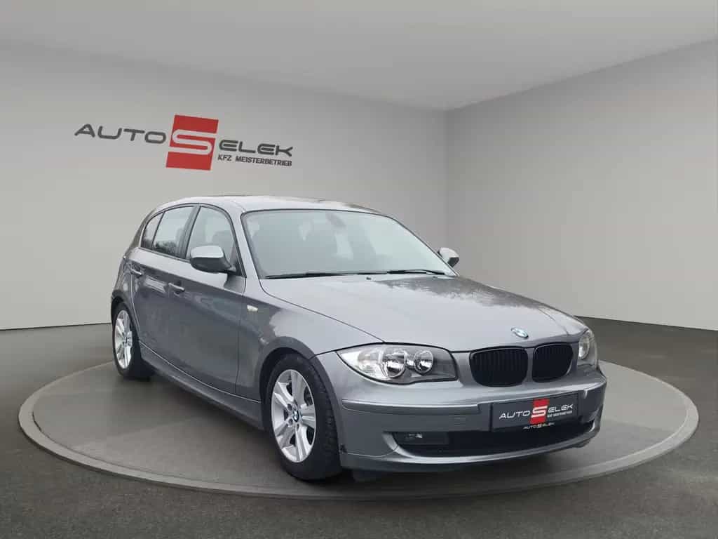 BMW 118 i 1 Limousine PDC+SHZ+TEMPOMAT+KLIMA 06/2011-photo-6