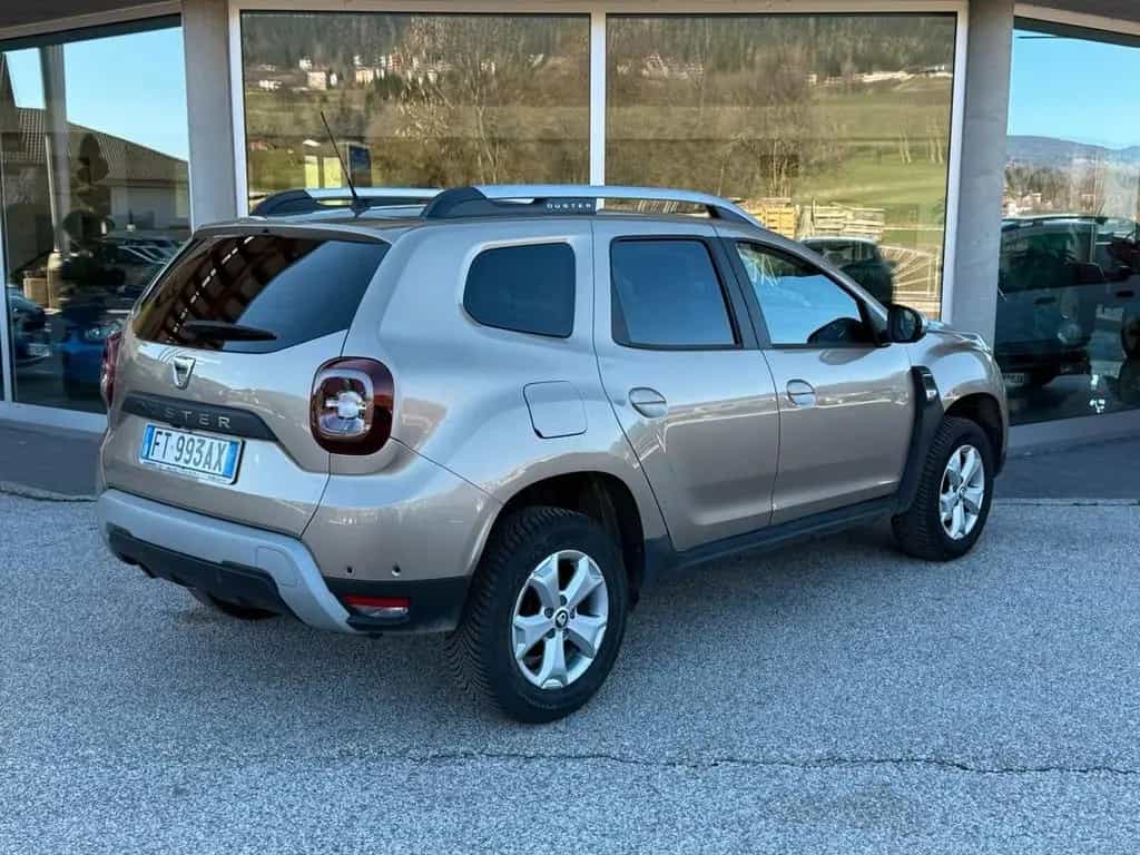 Dacia Duster 4x4 1.5 dCi 115 CV 4wd Prestige 01/2019-photo-2