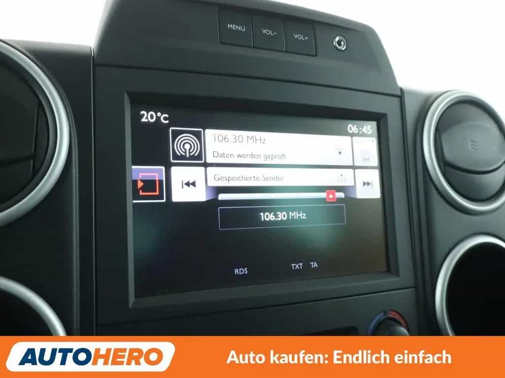 Citroën Berlingo 1.6 Blue-HDi Shine *TEMP*PDC*AHK*KLIMA* 01/2017-photo-22