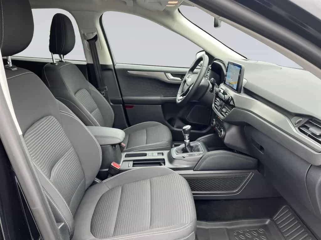 Ford Kuga 1.5EB Titanium Navi+AHK+Kamera+LED+SHZ 12/2020-photo-11