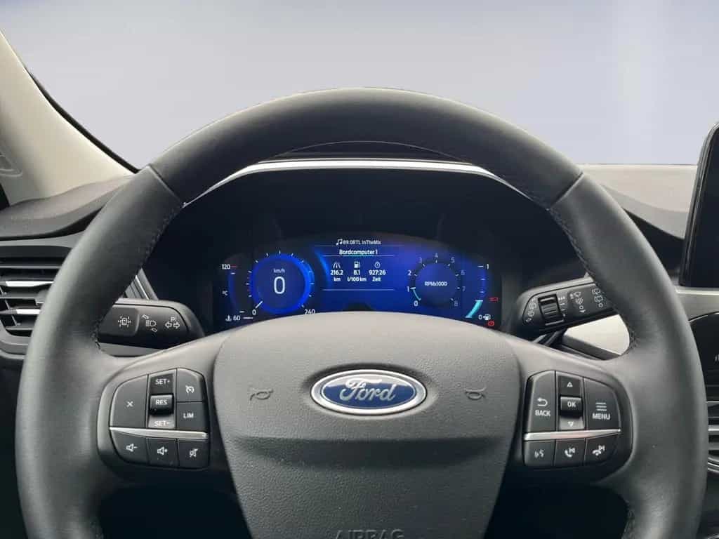 Ford Kuga 1.5EB Titanium Navi+AHK+Kamera+LED+SHZ 12/2020-photo-16