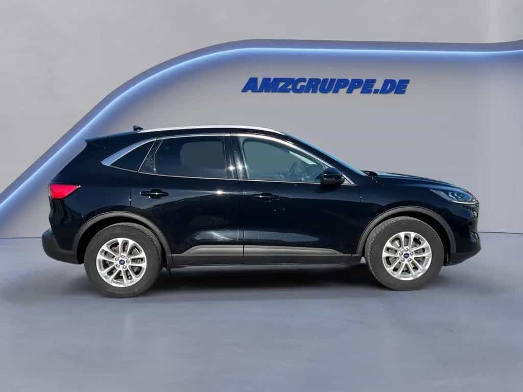 Ford Kuga 1.5EB Titanium Navi+AHK+Kamera+LED+SHZ 12/2020-photo-3