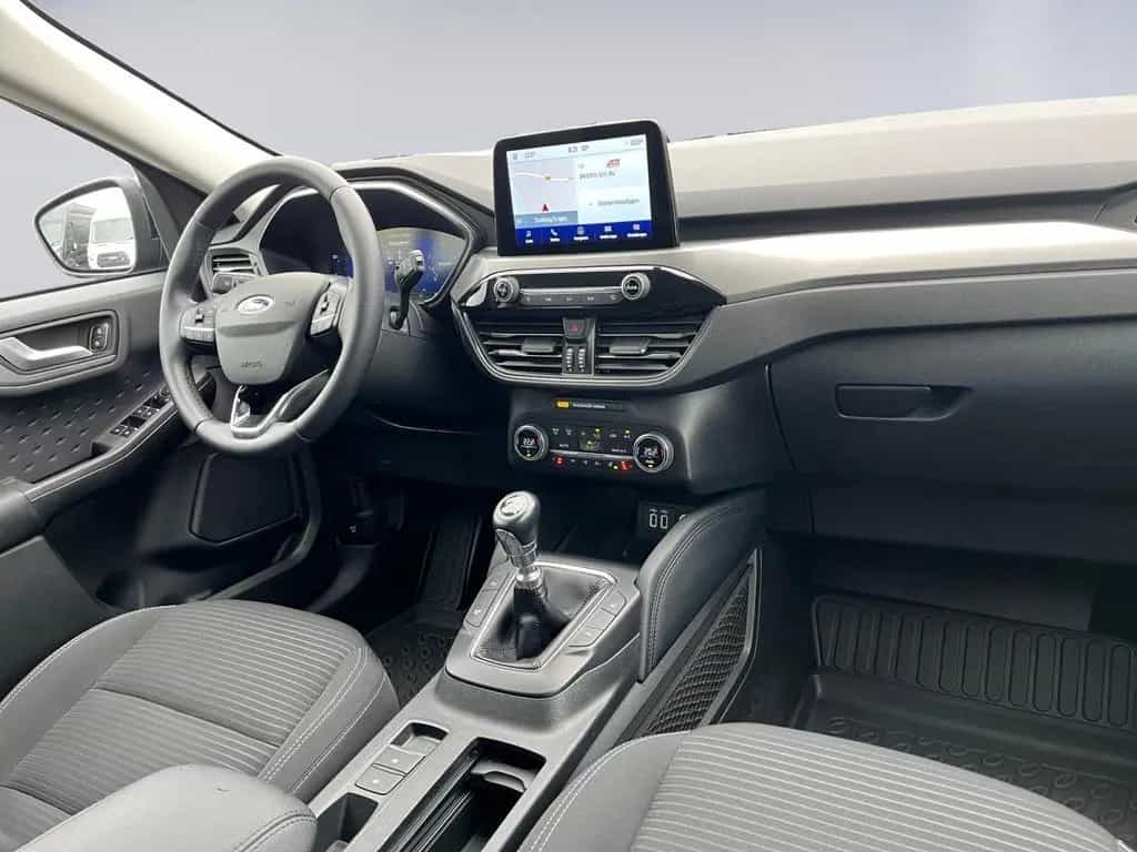 Ford Kuga 1.5EB Titanium Navi+AHK+Kamera+LED+SHZ 12/2020-photo-6