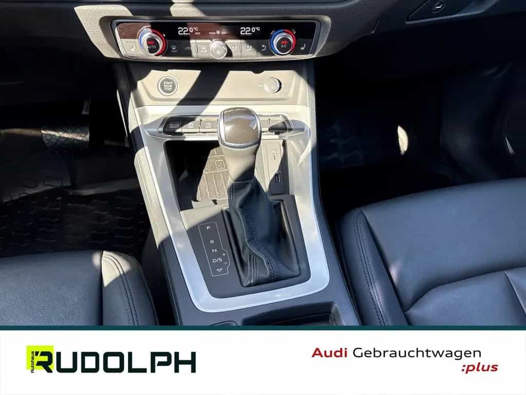 Audi Q3 Sportback 45 TFSI quattro ACC NAVI AHK PDCv+h 02/2021-photo-14